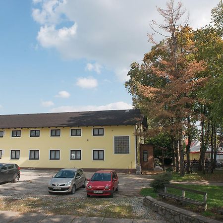 Hostel M Maribor Eksteriør billede